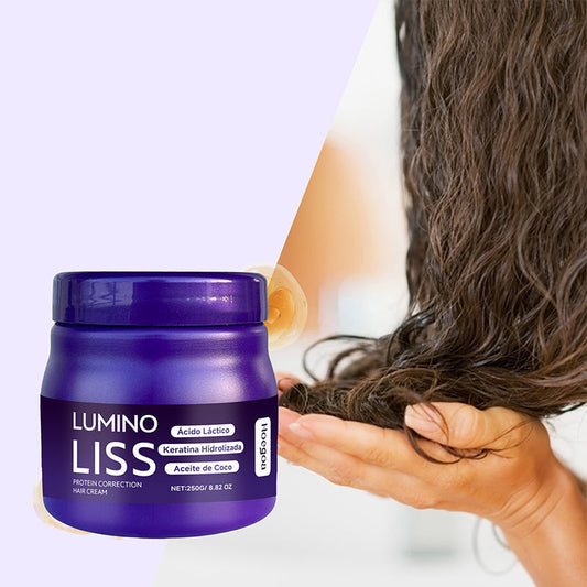 Crème protéinée nourrissante pour cheveux lisses longue durée